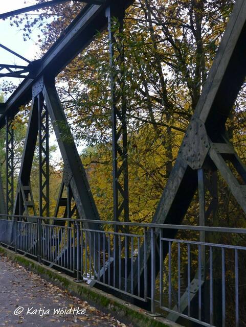 Suchbilder aus Hannover - Brücken (Foto: Katja Woidtke)