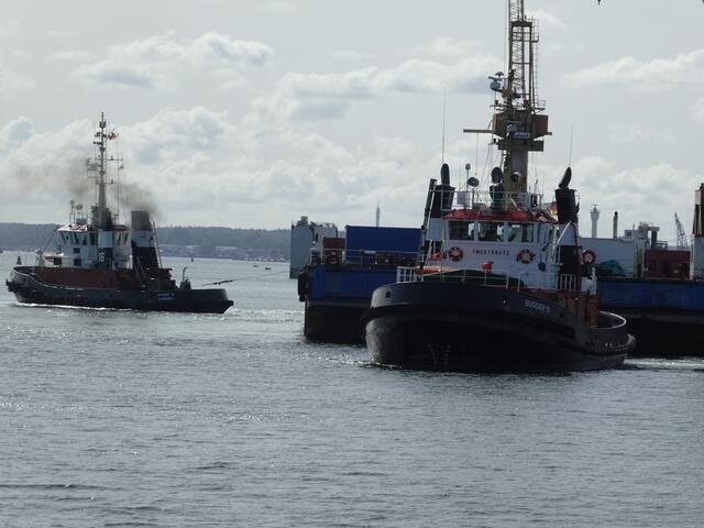 Schlepper Bugsier 19 und 16