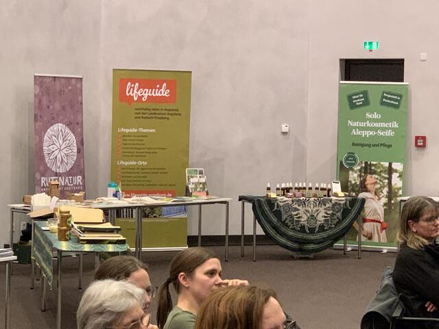 Infostände beim Augburger Nachhaltigkeitstalk