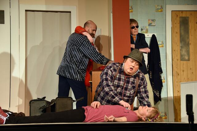 Das Südstädter Komöd'chen zeigte seine neue Produktion