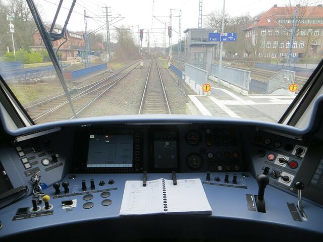Blick aus dem Führerstand eines der modernen LINT41-Triebwagen