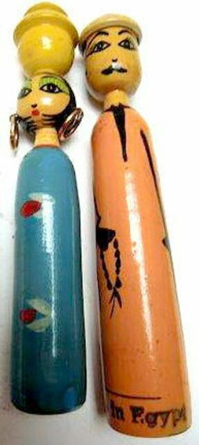 Ägyptische Puppen holzgedrechselt