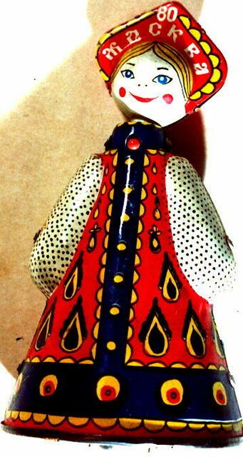 Eine tanzende russische Ballerina aus Blech