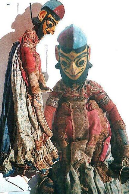 Stabpuppen aus der Wüste Thar an der Grenze von Indien und Pakisthan