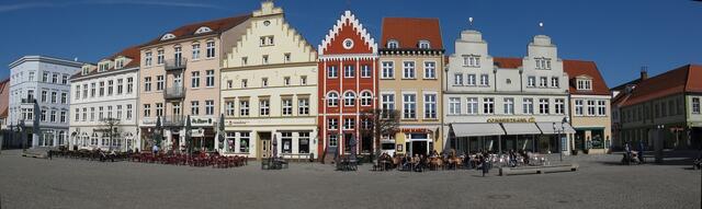Hansestadt Greifswald > https://pixabay.com/de/photos/stadt-greifswald-architektur-1591564/ | Foto: wie vor