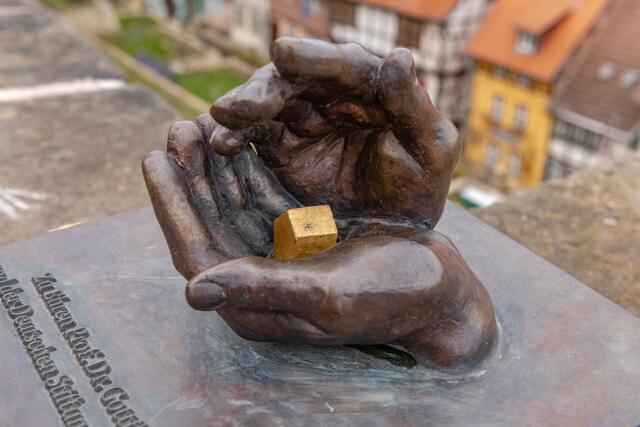 ... zu Ehren G. Kiesows und des Denkmalschutzes ...