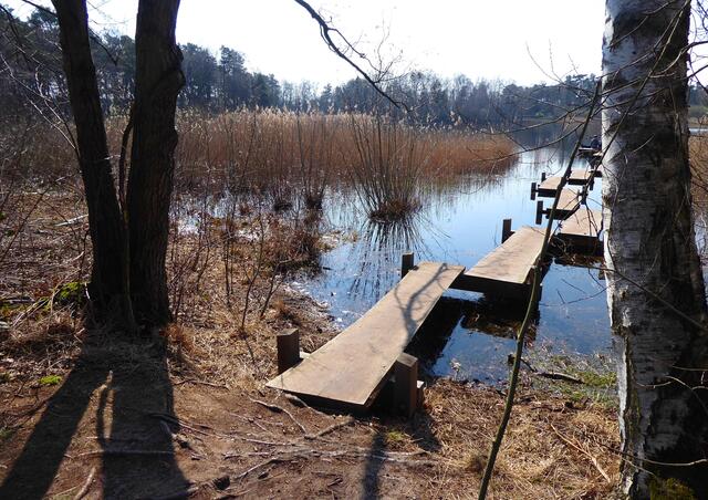 Auf diesem Steg geht es zu einer Aussichtsplattform. Leider saßen dort Leute, so dass ich diese Perspektive gewählt habe.