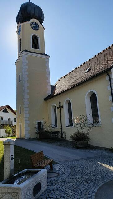 Außenansicht Pfarrkiche St. Georg, Bodelsberg