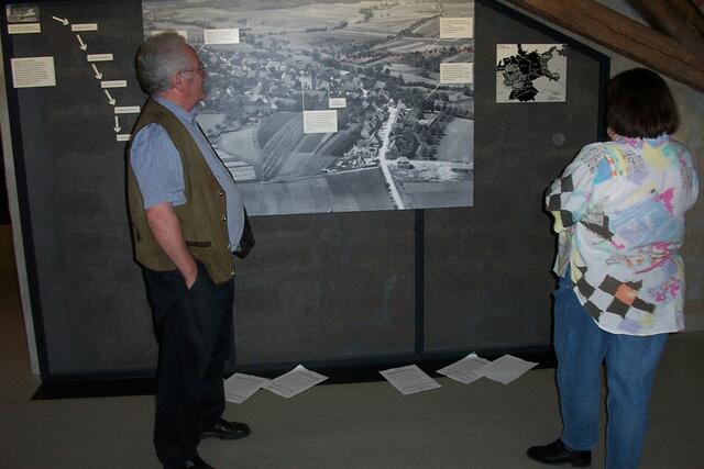 Herr Braun erläutert uns die Situation am 10.April 1945