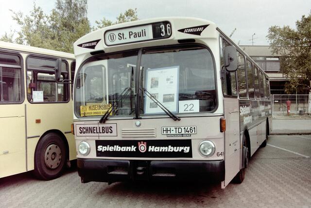 Tag der offenen Tür im Bus-Depot Süd im September 2002.