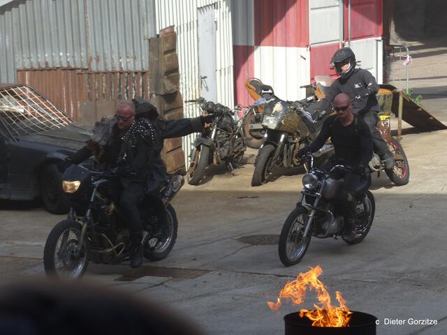 Motorrad - Stunts