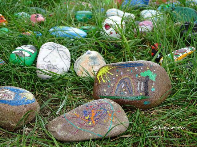 Steinkunst an der Friedrich-Ebert-Schule in Langenhagen (Foto: Katja Woidtke)