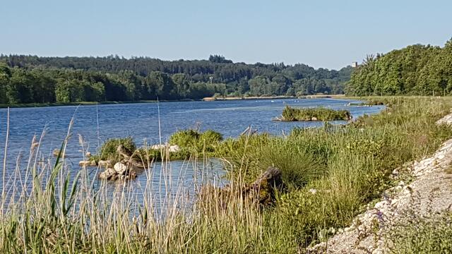 Staustufe Offingen  in Richtung Reisensburg