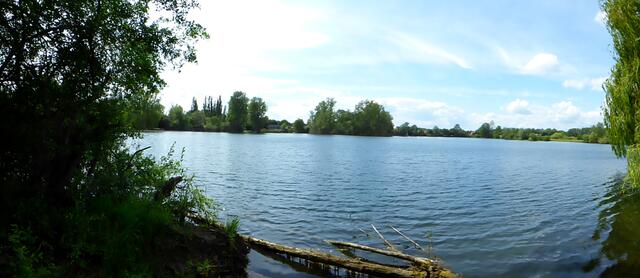 Nebenan der Wilkenburger Teich