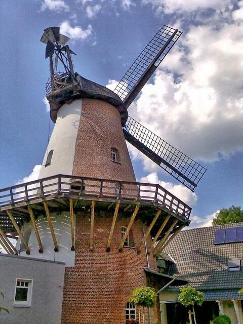 die Windmühle ist im letzten Betriebszustand erhalten