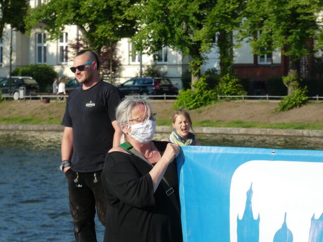 Mit Maske Seemann-Katz von den Grünen