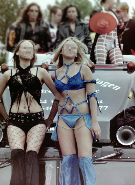 Re-Incarmation-Parade 2004