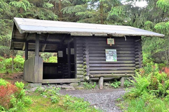 Schutzhütte "Wilde Sau" mit Stempelstelle