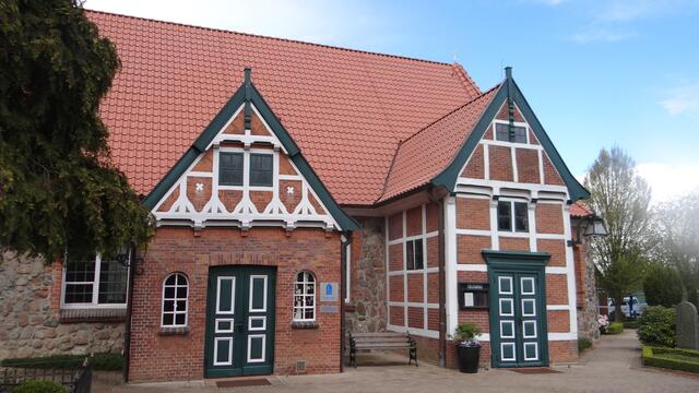 Fachwerkeingänge zur Nicolai-Kirche