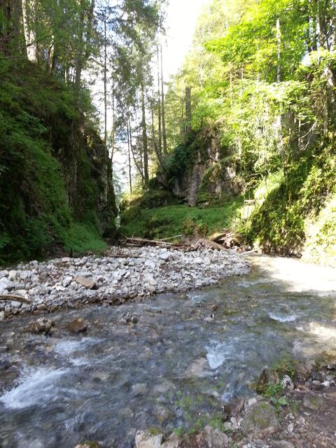 "Gott, du mein Gott, dich suche ich, meine Seele dürstet nach dir." (aus Psalm 63)