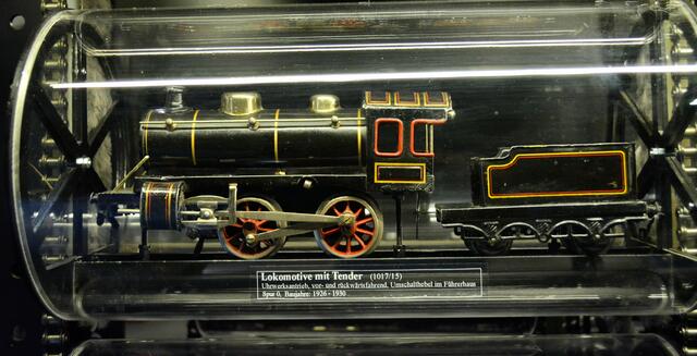 Lok mit Tender