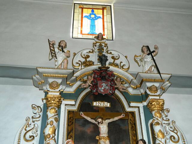 An jedem zweiten Sonntag wird hier ein Gottesdienst durch Geistliche aus Wilkenburg gehalten.