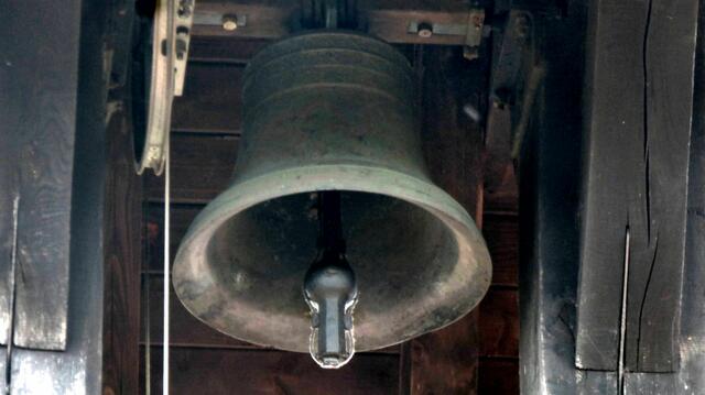 Wie in Koldingen, Hemmingen und Arnum hängt hier auch eine Glocke von Ludolf Siegfried (me Fecit - hat mich gemacht)