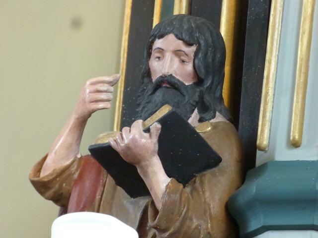 Zu kleinen kirchlichen Feiern und Besichtigungen wird die Kapelle geöffnet.