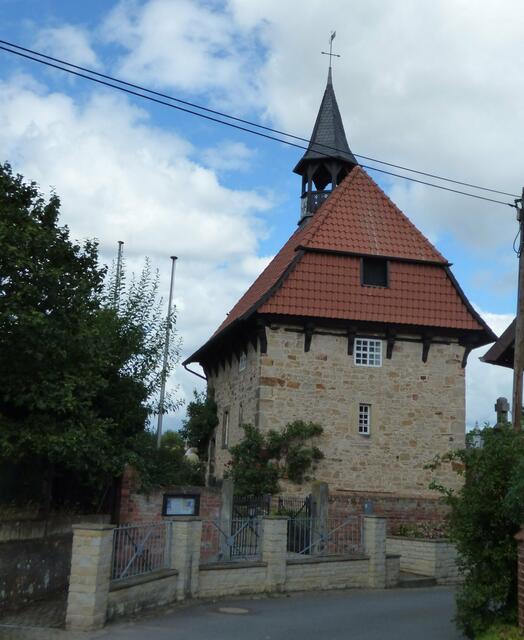 Die Kapelle in Harkenbleck ist aus Bruchsteinen gebaut worden.