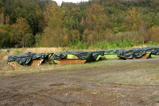 Mit Schadstoffen gefüllte Container, die über Monate auf dem Schickert-Gelände standen. | Foto: WgiR