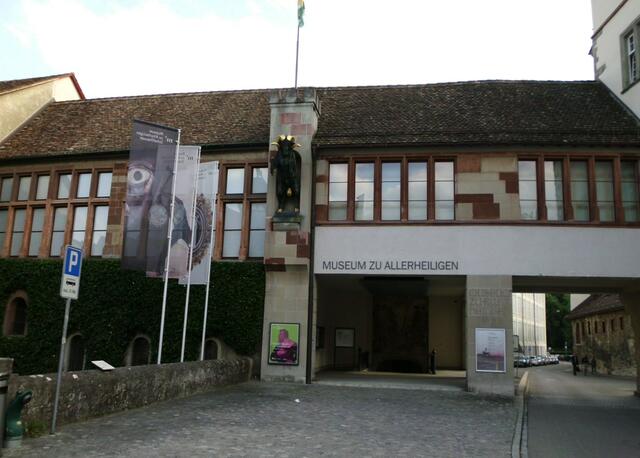 Eingang zum Museum zu Allerheiligen