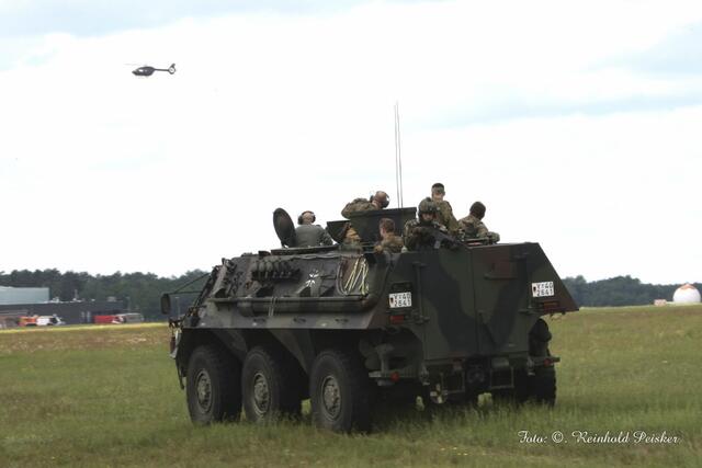 Sie haben die Plane-Spotter  am Fliegerhorst Faßberg bewacht ! :-)