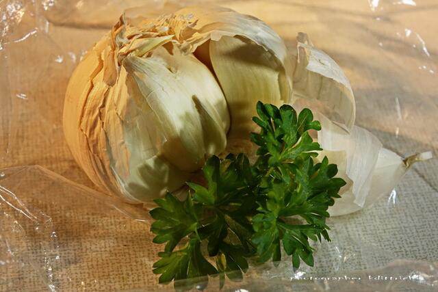 Knoblauchzehen....