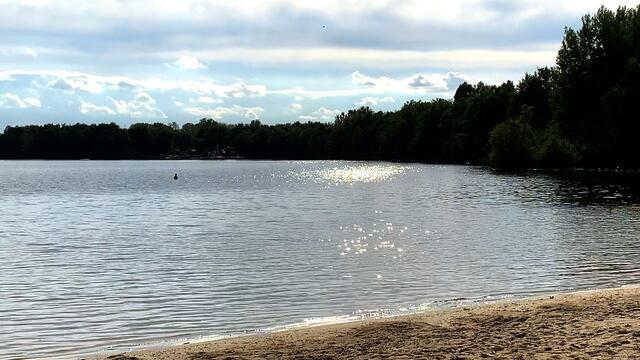 27. August 2020. Altwarmbüchener See.  II. Bleibt gesund!