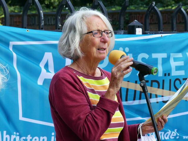 Barbara Heller vom Bremer Friedensforum