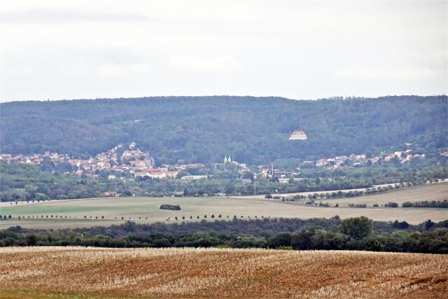 Bad Suderode mit dem Stubenberg und Gernrode, in der Mitte ist die St. Cyriakus Stiftskirche, auch hier gab es große Sichtprobleme