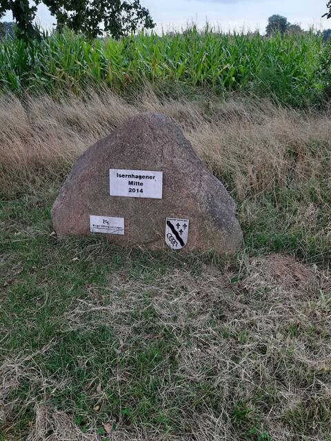 Die Mitte von Isernhagen. Ein Foto des http://www.ADFC-Langenhagen.de