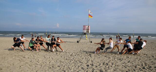 Teamwork - Tauziehen