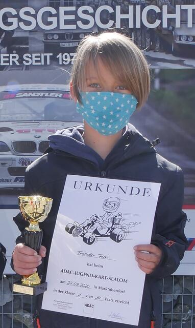 Erster Lauf - erster Pokal - Finn Tronnier