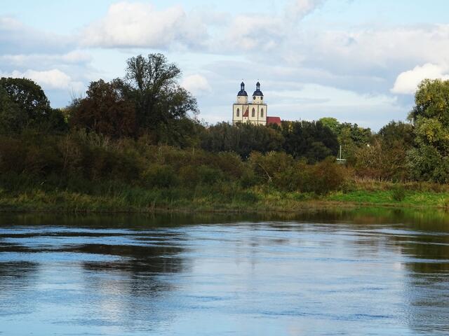 Im Hintergrund unsere Stadtkirche
