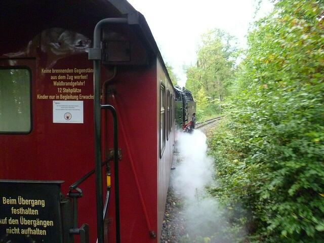Bei der Bergfahrt hört man schon fast die Dampflok stöhnen.