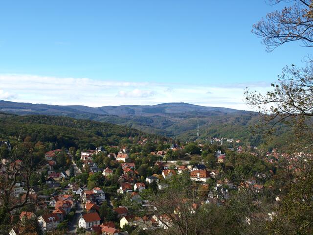 Blick vom Schloss auf Brocken +Wernigerode