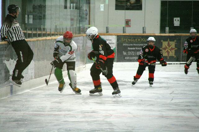 EV Königsbrunn U13 | Foto: Jeff Ratcliffe