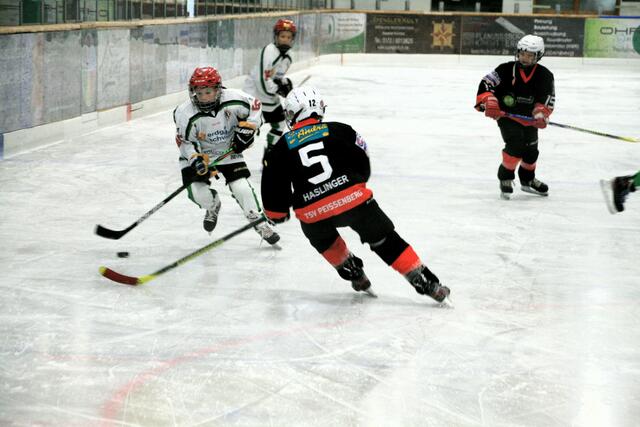 EV Königsbrunn U13 | Foto: Jeff Ratcliffe