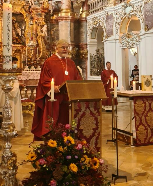 Begrüßung des Hausherren Wiespfarrer Msgr. Gottfried Fellner