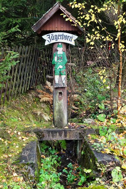 der Jägerborn in Tanne, die eigentliche Quelle (Born) liegt oberhalb von Tanne