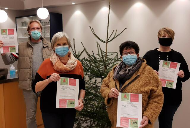 Das AWO Wunschbaum-Team freut sich über die vielen Kooperationspartner in Königsbrunn.