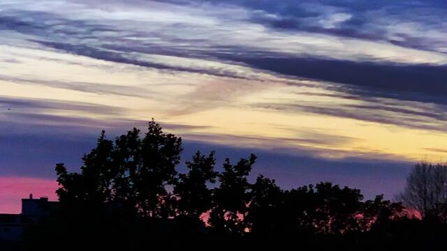 5. November 2020. Guten Abend! Ein Blick über Hannover. Bleibt gesund!