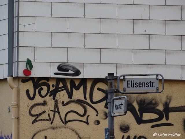 Kirsche in der Kochstraße in Hannover - Linden-Nord (Foto: Katja Woidtke)