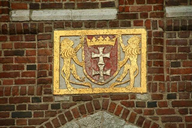 https://pixabay.com/de/photos/danzig-wappen-denkmal-4668557/ | Foto: wie vor